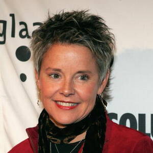 Amanda Bearse Sexy - Amanda Bearse Net Worth | Celebrity Net Worth