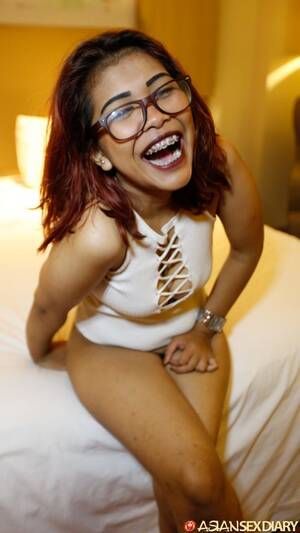 Asian Nerd Porn Captions - Asian Nerd Porn Pics & Naked Photos - PornPics.com