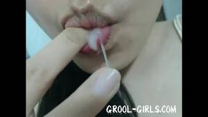 lesbians eating hairy pussy grool - Eating Her Own Pussy Grool - ThisVid.com