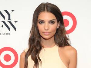Emily Ratajkowski Porn - Emily Ratajkowski accuses photographer of publishing nude photos without  permission | The Independent | The Independent
