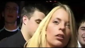 club upskirt no panties - Upskirt no panties in club - XVIDEOS.COM