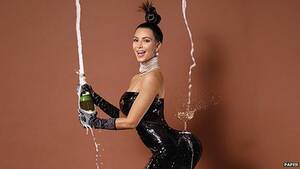 Kim Kardashian Ass Porn Captions - Big bum science: Kim Kardashian's bare bottom photo shoot - BBC News