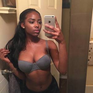huge bra black girls - Bourd : all things beauty