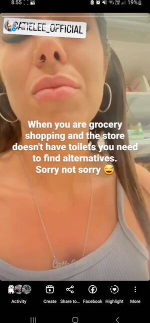 Facebook Piss Porn - Pee in store on instagram - ThisVid.com