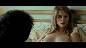 Alice Eve Underwear Porn - Alice Eve Crossing Over 1080p-01 - XVIDEOS.COM
