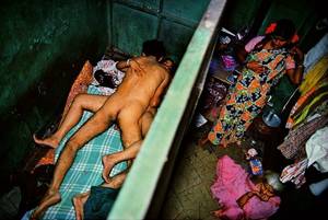 india street naked - Heavy labor workdays of Indian prostitutes - 11
