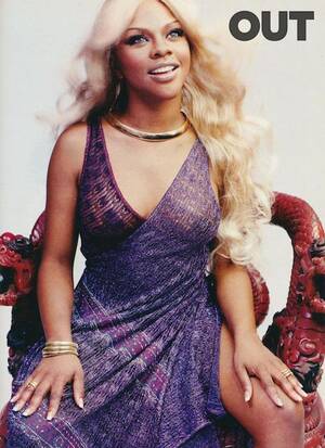 lil kim record gangbang - Lil' Kim: Why Hip-Hop's Nasty Girl Wants to Be a Gay Icon