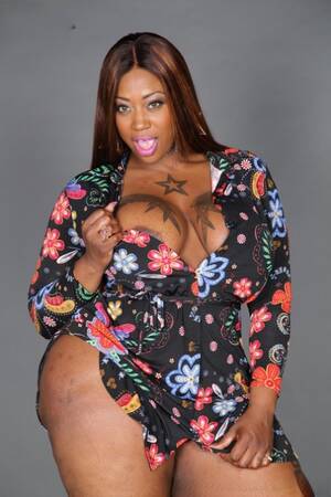 big black mama upskirt - Black BBW Upskirt Porn Pics & Naked Photos - PornPics.com
