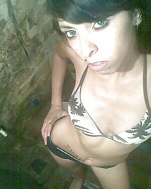 Fotolog Porn - Morochita - 19 + cam + fotolog = puta Fotos Porno, XXX Fotos, ImÃ¡genes de  Sexo #939413 - PICTOA