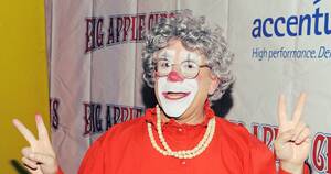 Grandma Pregnant Porn - Grandma' Clown Resigns After Child Pornography Claims