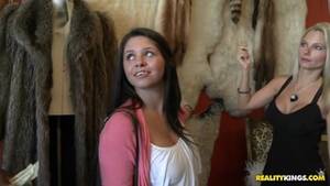 Money Talks Blowjob - money talks chubby porn videos