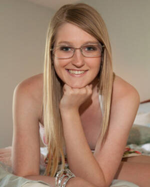 Nerd Melt - Summer Carter At Nerd Melt By Zishy at ErosBerry.com - the best Erotica  online