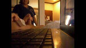 maid watches - Maid Watches Him Cum - 923camsexp.com - XVIDEOS.COM