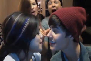 carly rae jepsen hentai porn - 3, 2 Ã³ 1: Carly Rae Jepsen y el fenÃ³meno 'Call Me Maybe' con todos sus  vÃ­deos â€“ PAUSE.es