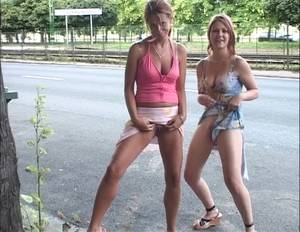 extreme public - Extreme pissing woman ...