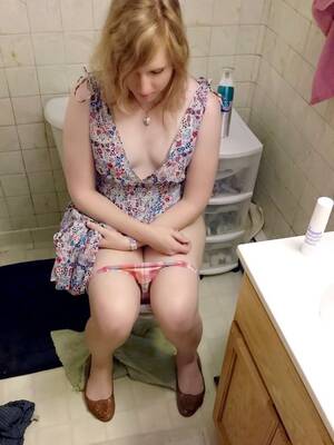 Amateur Porn Post - Unknown Post-Op Woman found among CIS Amateur Porn - pinned by browncrow11