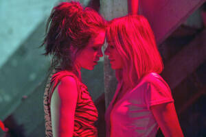 Naomi Watts Porn Xxx - Gypsy' on Netflix Is The Horniest Lesbian Show Ever Made