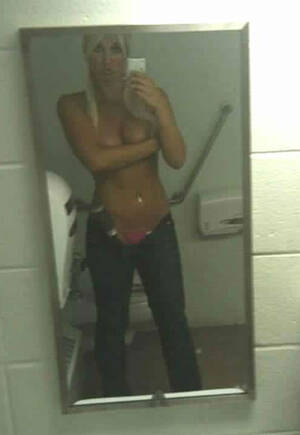 Does Brooke Hogan Porn - 69 Brooke Hogan Nude Pics. The Daughter of Hulk Hogan!