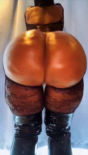 latinas with big ass pussy - Big booty latina - video 13 - ThisVid.com em inglÃªs