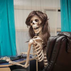 Home Porn Wife Likes - MRW my wife comes home early and catches me watching skeleton porn.