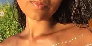 breastfeeding naked beach - Spiritual Tasha Mama Naked Breastfeeding On The Beach - Tnaflix.com