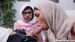 mia khalifa stepmom juliana vega - Mia Khalifa sharing a boyfriend's cock with stepmom Juliana Vega Â»  PornoReino.com