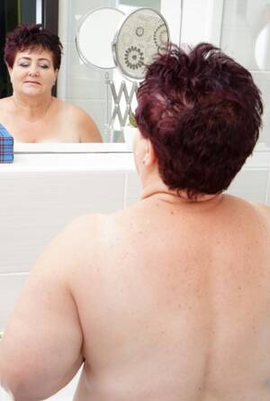 Bbw Shower Short Hair - Short Hair BBW Porn Pics - PornPics.com