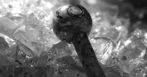 Methamphetamine And Porn - Identifying Meth Pipes and Other Paraphernalia