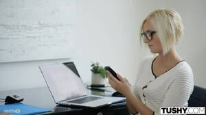 Kate England Secretary Porn - Kate England Horny Secretary : XXXBunker.com Porn Tube