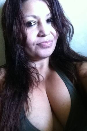 Latina Girlfriend Interracial Amateur - Latina gf - Amateur Interracial Porn