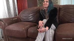 bi sex swingers sofa - Free Amateur Bi-Sexual Swinger MILFs Licking every others Hawt Twats Porn  Video HD