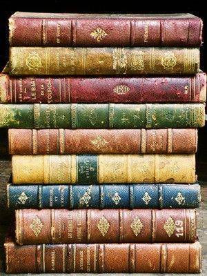 Gold Vintage Color Porn - Image result for color palette red velvet, fig, oxblood, indigo, blush,  dusty rose, ivory, antique gold, lavender, fern green | Book Porn |  Pinterest