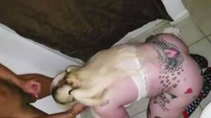 hood tranny ass - 2 BBCS VS BIG BOOTY THICC HOOD TATTED TGIRL - Shegods