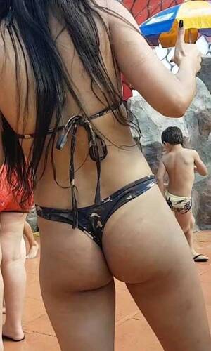 hot teen in thong - Latina Teen Sunbathing In Thong â€“ Sexy Candid Girls