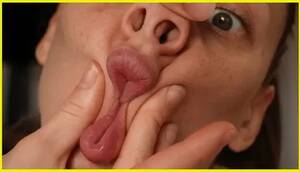 fish lips - Fish Lips Porn Videos (4) - FAPSTER