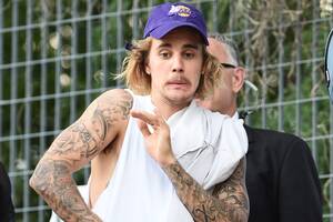 Justin Bieber Booty Porn - Justin Bieber Admits Tom Cruise Would Kick His Ass