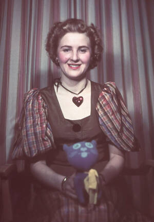 Hitler Lover Porn Star - Hitler's sex secrets from claims he was a porn addict who liked to be  kicked to incestuous affair with niece | The Sun