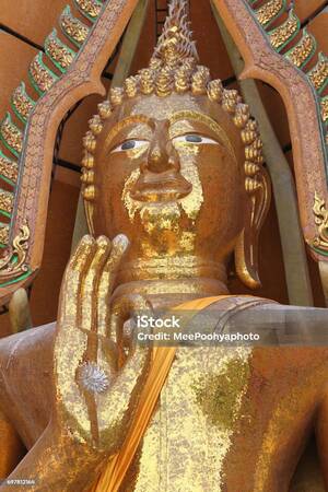 Buddha Porn - Gold Buddha Statue Stock Photo - Download Image Now - iStock