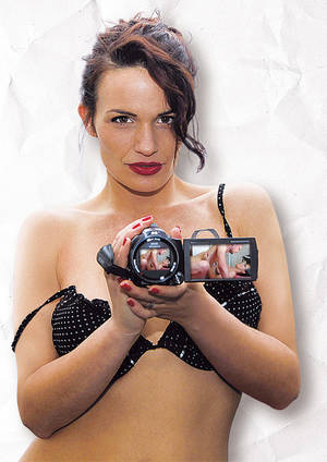 nina roberts - Nina Roberts