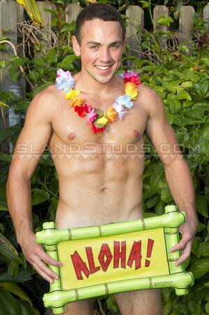 Hawaiian Lei Porn - Super cute 20 year old surf instructor Maka strips naked and jerks his huge  8 inch uncut dick â€“ Guys Love Guys Blog