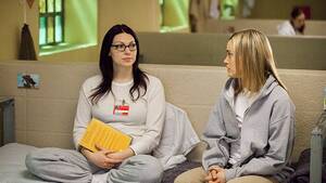 Laura Prepon Sex Tape Pornhub - Laura Prepon Will Return Full-Time for Season 3 of Orange Is the New Black  | Vanity Fair