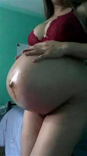 asian big pregnant - Watch Asian girl oils her huge belly - Pregnant, Oiled, Massage Porn -  SpankBang