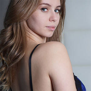 divine pale skin babe stacie - Dina Divine Nude Pictures and Videos - Cherry Nudes