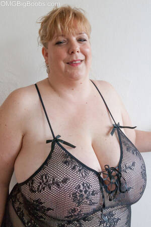 36dd granny tits - Mature BBW amateur lets huge tits pop out of lingerie Porn Pictures, XXX  Photos, Sex Images #2705939 - PICTOA