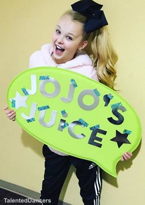 Jojo Siwa Fan Porn - It's JO JO'S JUICE (what what) it's JO JO'S JUICE(what what) Â· Jojo Siwa  BowsJojo ...