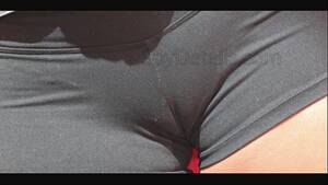 beach cameltoe sex - Upskirt, cameltoe, niples, bikini... - XVIDEOS.COM