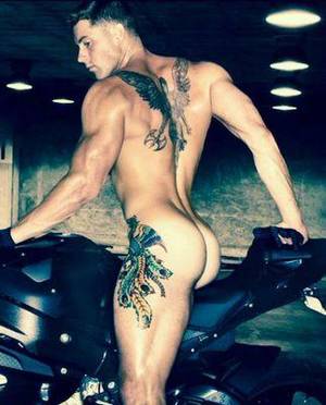 Hunks - Gay porn & hunks