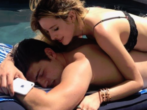 Bella Thorne Lesbian Porn - Bella Thorne and Gregg Sulkin - The Hollywood Gossip