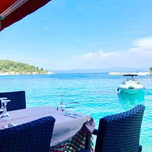 amatuer topless beach - Blue lagoon, Trogir, island Å olta & island BraÄ whole day private boat tour  from KaÅ¡tela - MyTraveo