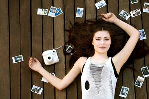 Miranda Cosgrove Porn Drink - Slimed: iCarly's Alcoholic Spiral | www.splicetoday.com